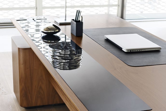 Executive eRange Rectangular Veneer desk (Exclusive) - Image 3