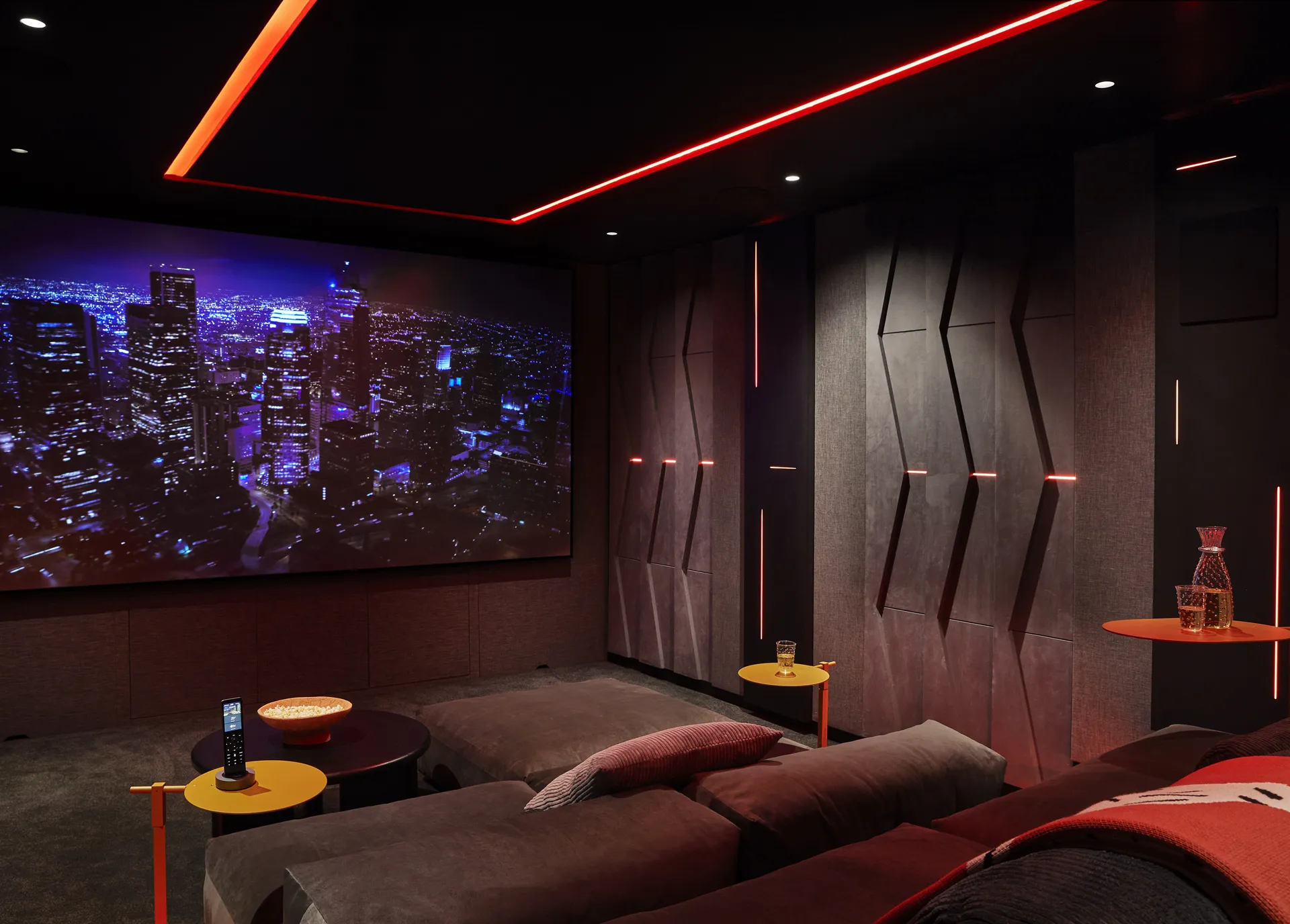 Featured image for “Home Cinema #2”